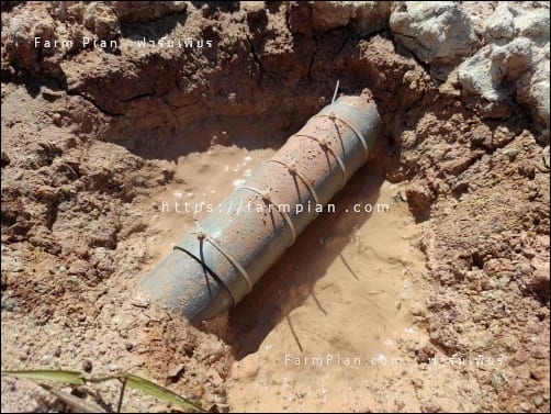 ผ่านไป 3 วัน ยังไม่กลบท่อ เพื่อดูร่องรอยน้ำ มีซึมออกมาหรือไม่ ผ่านฝนหนักๆ มารอบนึงด้วย และทุกอย่างผ่านไปด้วยดี